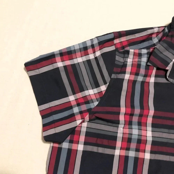 Eddie  Bauer Travex Button Shirt Womens Size XL Plaid Short Sleeve Shirt - Picture 4 of 16